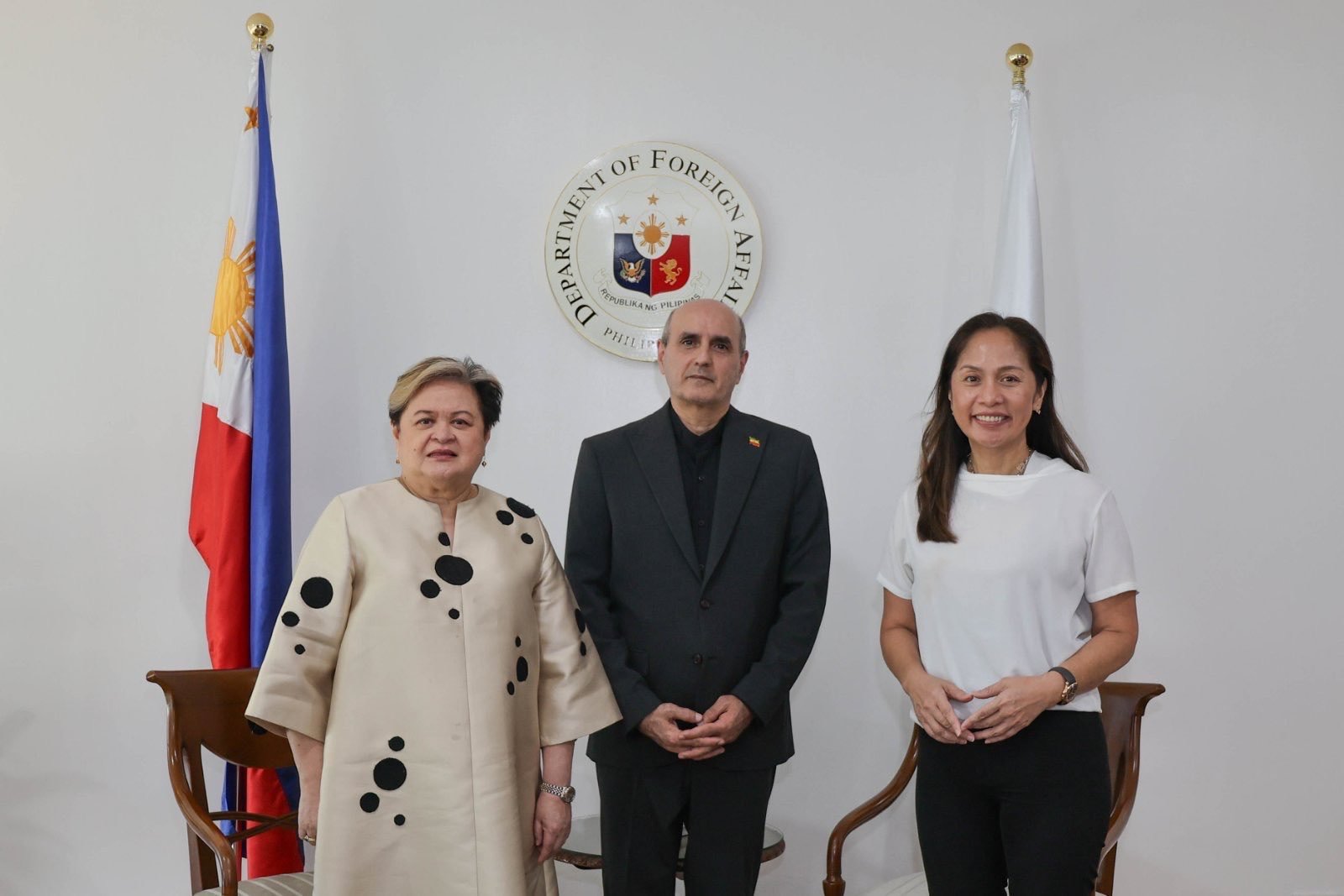 Philippine Foreign Affairs Undersecretary Teresa Lazaro meets Iranian Ambassador Yousef Esmaeilzadeh, joined by Energy Secretary Sharon Garin, to advance bilateral cooperation, particularly in energy." (X/Teresa Lazaro)