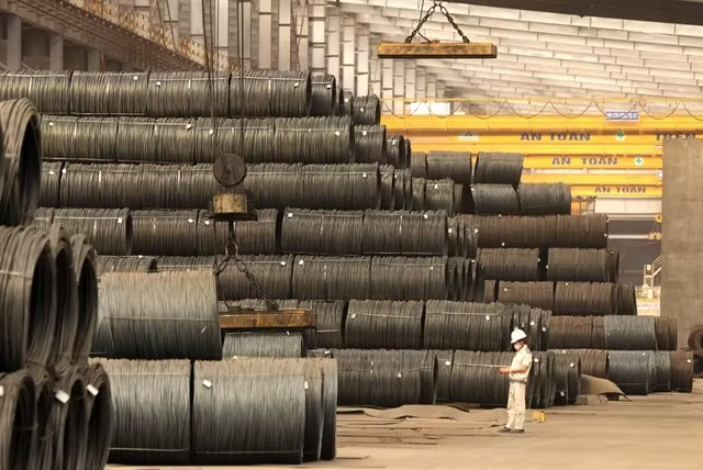 Inside a steel factory in northern Vietnam. (Vietnam News Agency)