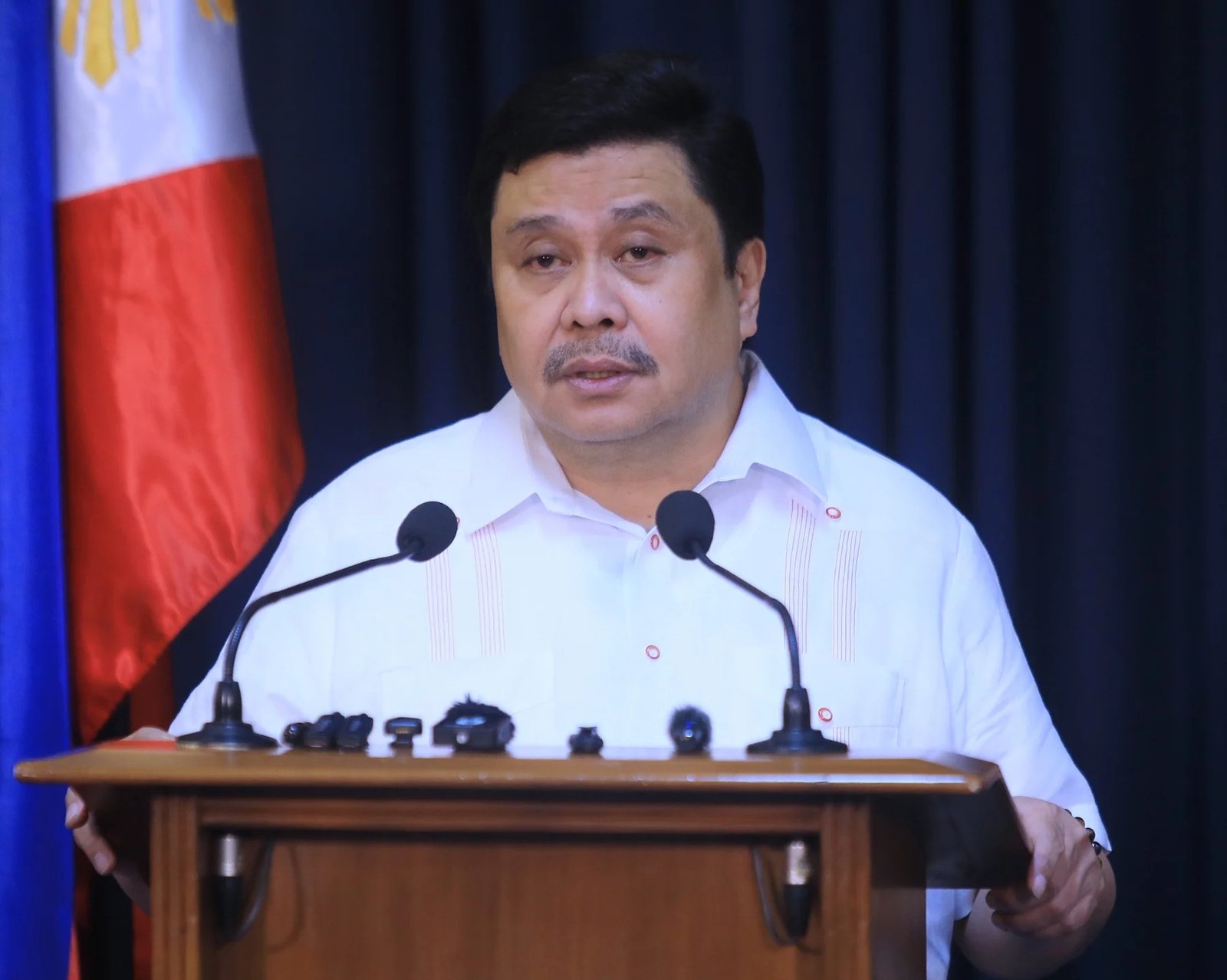 Estrada declines Senate custody, asks chamber to withhold salary pending probe. (Senate of the Philippines)