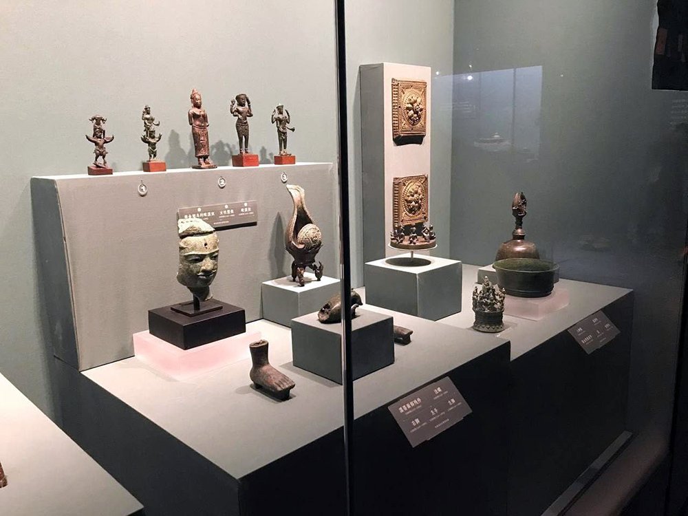 Collections of Khmer artifacts showcased at the Shanxi Museum, China from June to October 2026. (Agence Kampuchea Press)