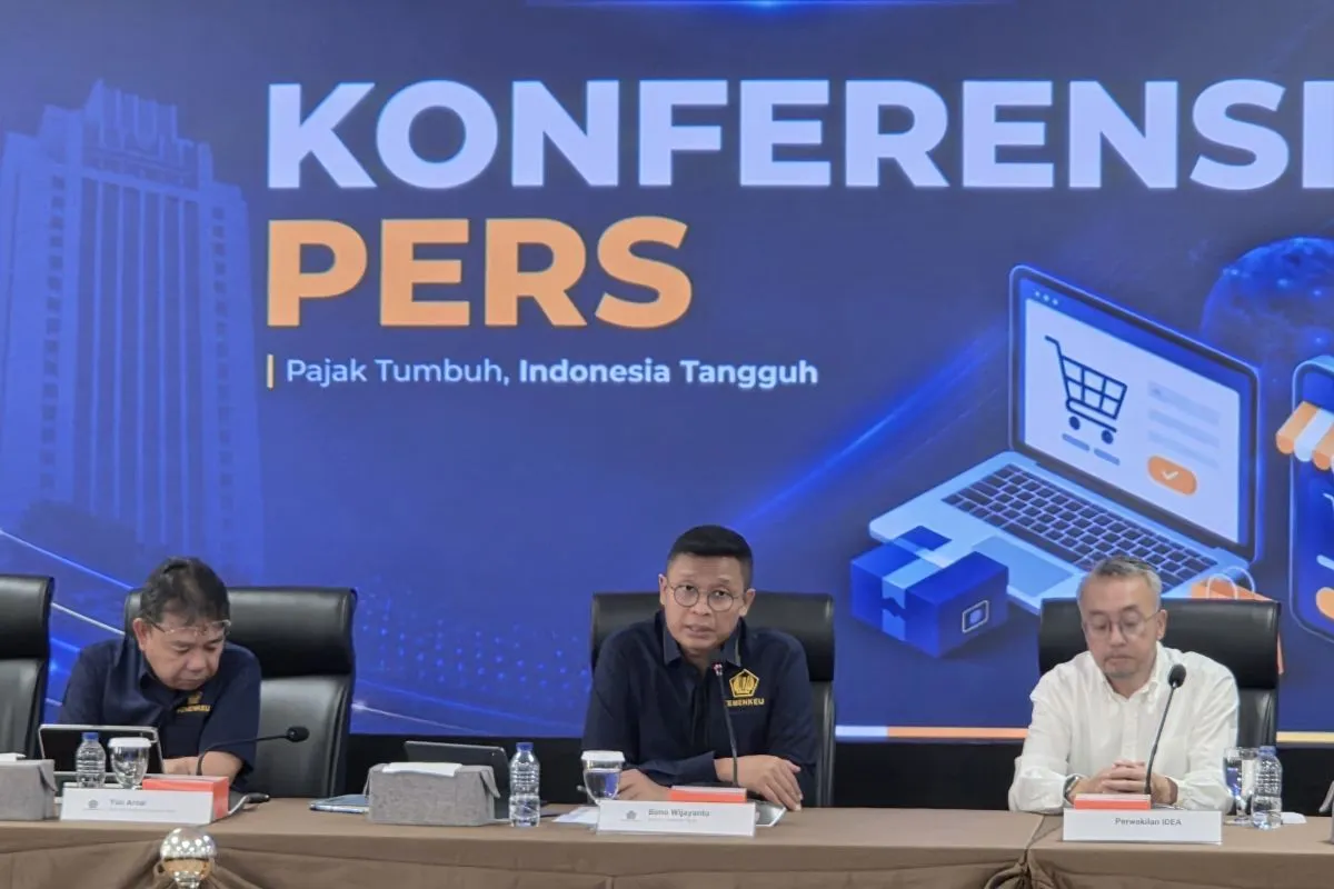 Indonesia's Director General of Taxes Bimo Wijayanto speaks at a press conference on July 1. (ANTARA/Bayu Saputra)