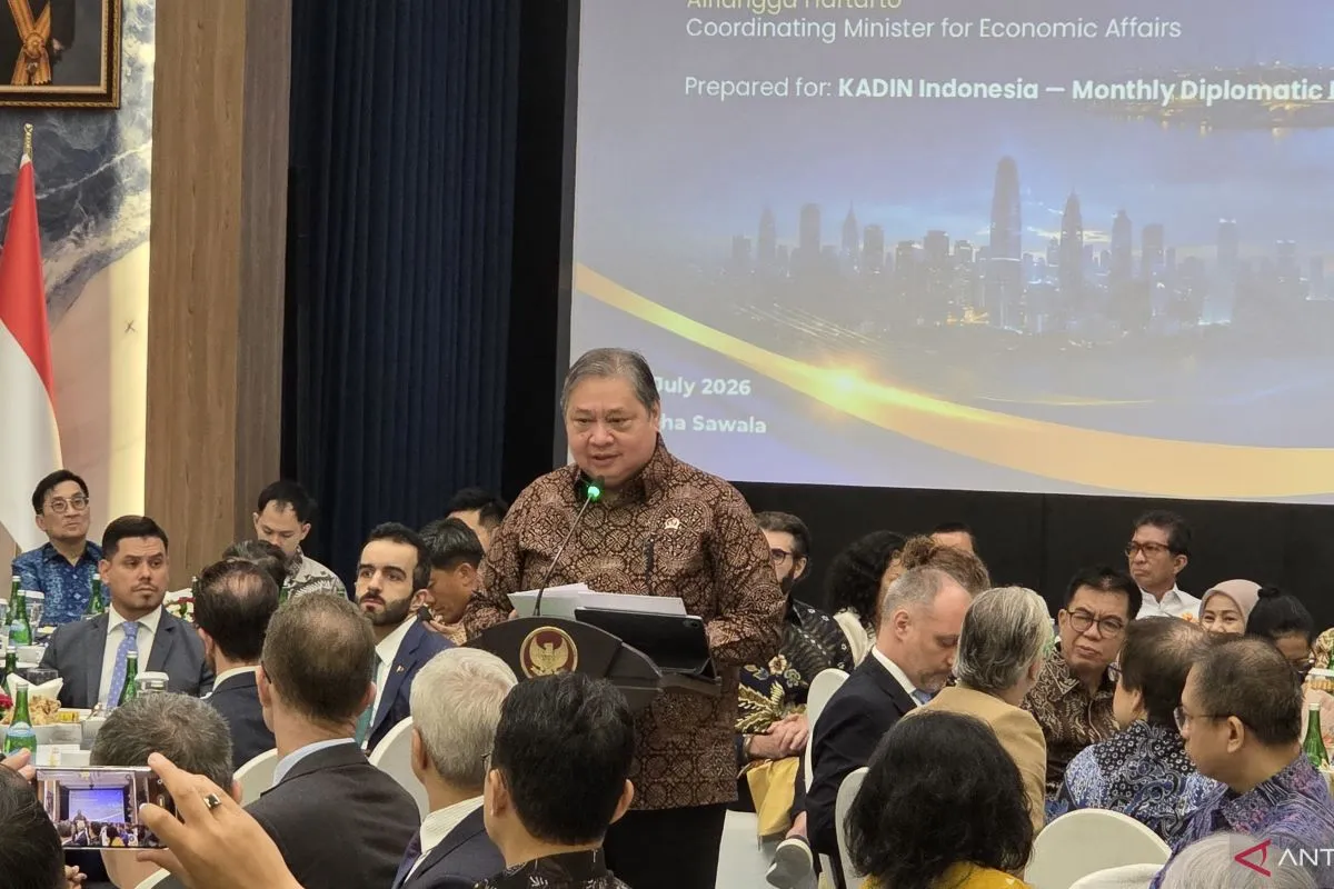 Indonesian Coordinating Minister for Economic Affairs Airlangga Hartarto at the KADIN Diplomatic Economic Breakfast in Jakarta, Indonesia, on July 10. (ANTARA/Bayu Saputra)