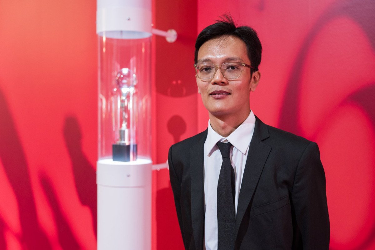 Aung Phyoe, Myanmar filmmaker won the Crystal Globe with his debut film Fruit Gathering at Karlovy Vary International Film Festival on July 11, 2026. (KVIFF Official Website)