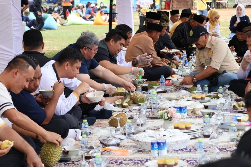 Bintan District Government held this year’s Bintan Durian Festival on July 26, 2026 to promote the region’s cultural heritage and showcase its signature durian tradition. (Diskominfo Bintan)