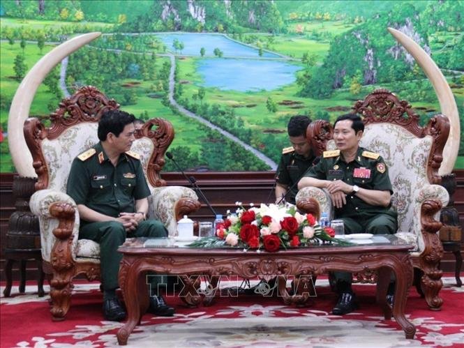 Vietnam, Laos Advances Defence Healthcare Cooperation Through Medical Training