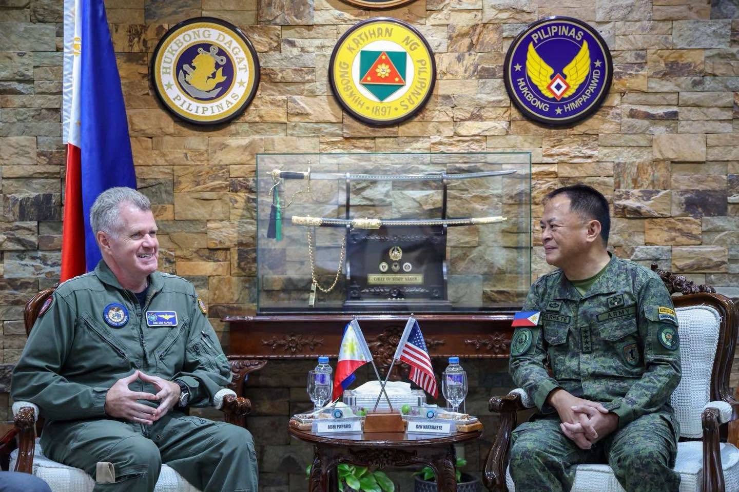 AFP Chief Gen. Antonio Nafarrete meets with US Pacific Command chief Adm. Samuel Paparo Jr. to discuss strengthening Philippine-US defence cooperation. (Armed Forces of the Philippines)