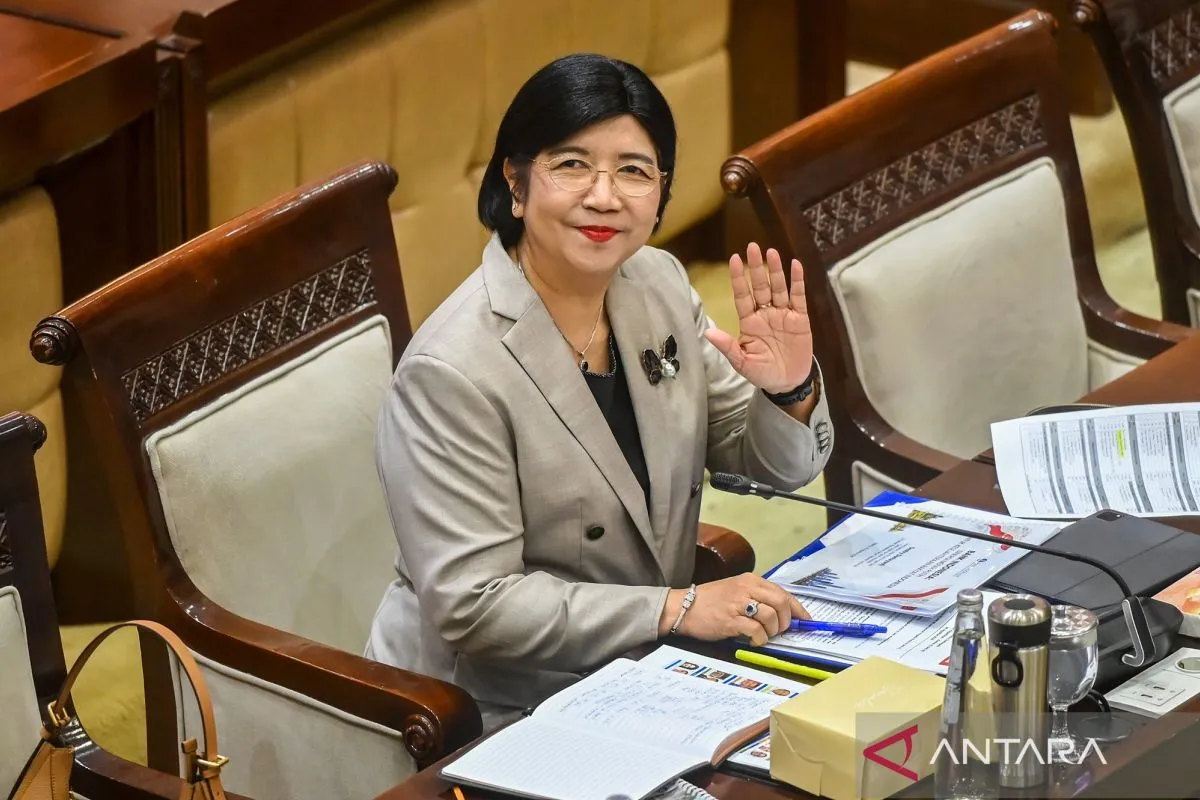 Bank Indonesia Governor candidate Destry Damayanti prepares for her fit and proper test before Commission XI of the Indonesian House of Representatives (DPR) on August 26. (ANTARA/Rivan Awal Lingga)