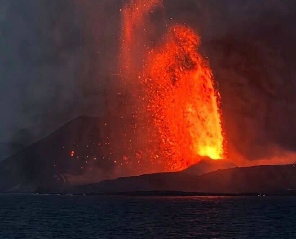 Eruption spotted at Mount Anak Krakatau on September 6, 2026, taken from the nearest water. (Pemprov Lampung)