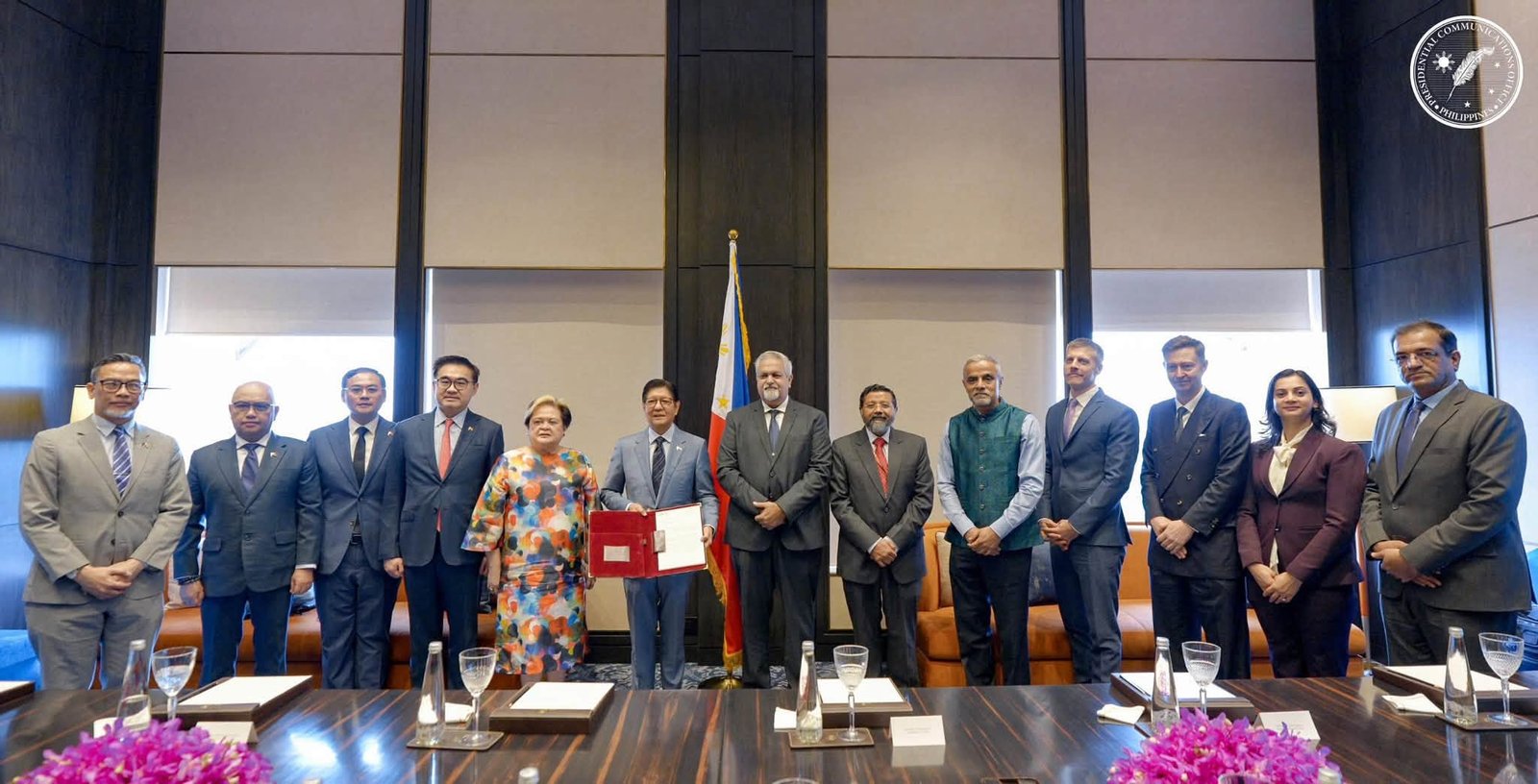 Officials pose during the Philippines’ meeting with the Coalition for Disaster Resilient Infrastructure. (Presidential Communications Office)
