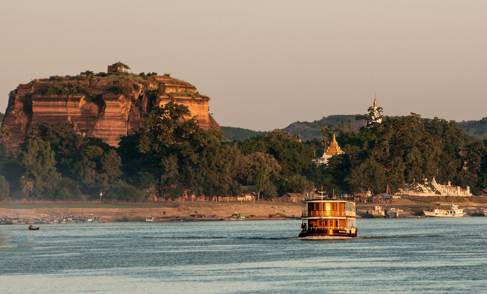 RV Kalaw Pandaw, one of the cruise operated for the Irrawaddy Delta round-trip voyage. (Pandaw Cruise Official Website)